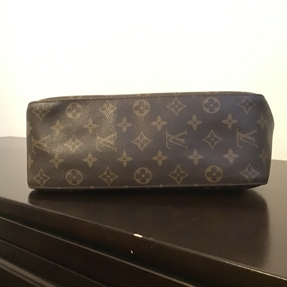 Authentic LV Monogram Looping GM - Picture 7 of 11